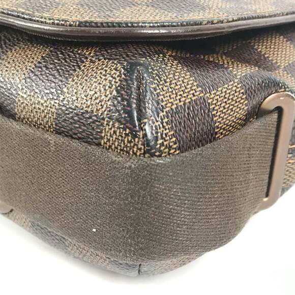 LOUIS VUITTON Authentic Brown Damier Canvas Messenger Shoulder Bag